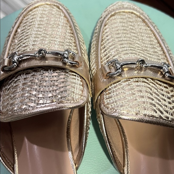 Elegant Gold Woven Mules NWT - Picture 5 of 6